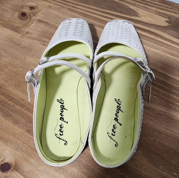 Free People, White, Summer flats, Size 36 - Picture 2 of 6